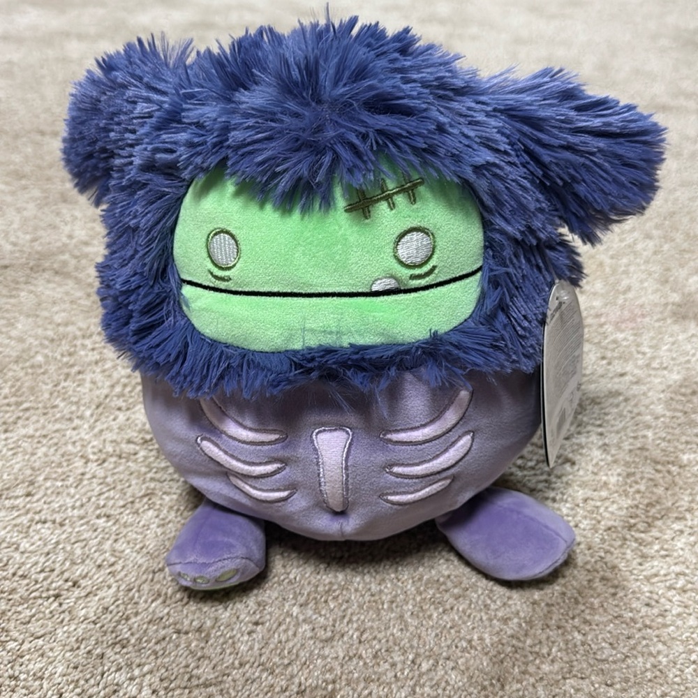 NWT Zombie Benny Yeti Bigfoot Squishmallow - 8”